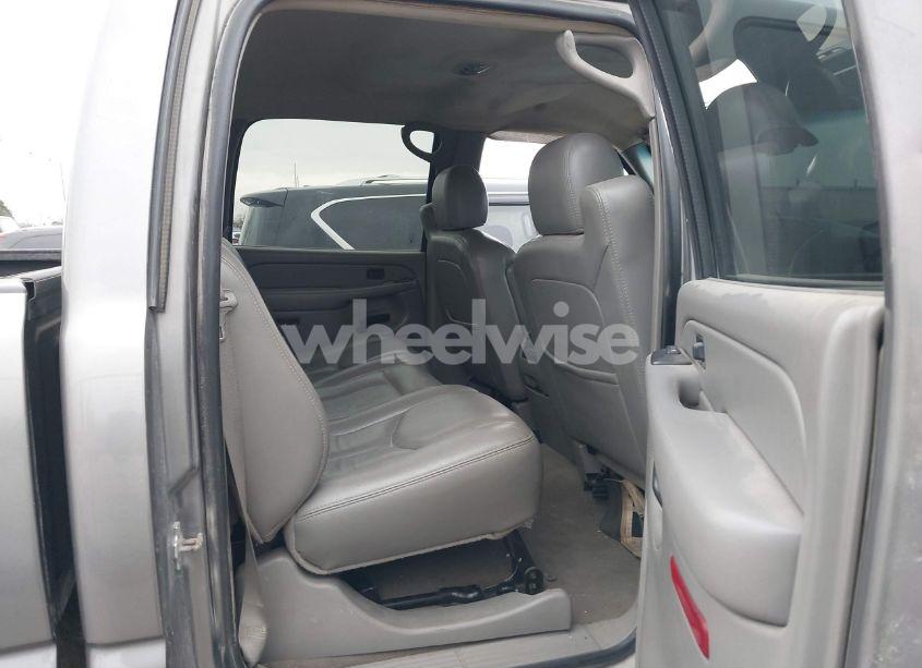 Photo 8 of 2006 Chevrolet Silverado 2500HD LT3 (VIN 1GCHK23D16F145531)