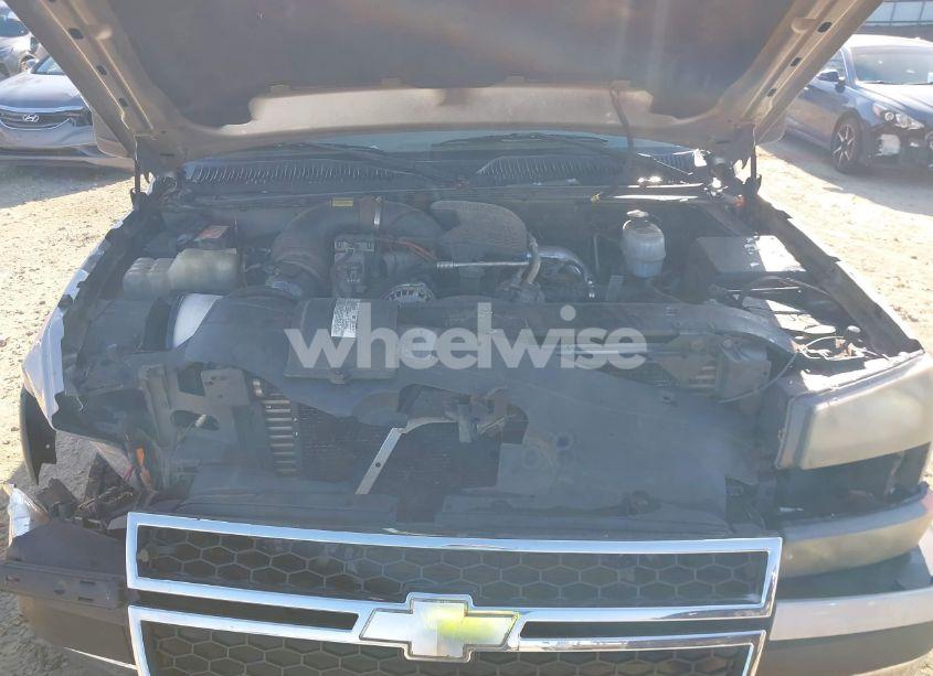 Photo 10 of 2006 Chevrolet Silverado 2500HD WORK TRUCK (VIN 1GCHK23D26F251258)