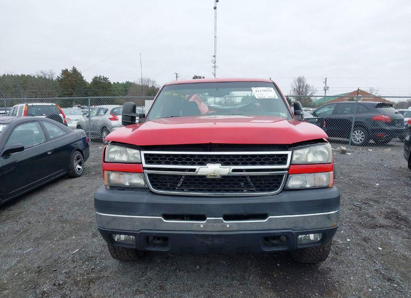 Photo 12 of 2006 Chevrolet Silverado 2500HD LT1 (VIN 1GCHK23D26F256248)