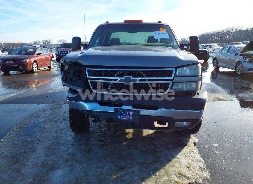 Photo 12 of 2007 Chevrolet Silverado 2500HD CLASSIC LT1 (VIN 1GCHK23D27F125029)