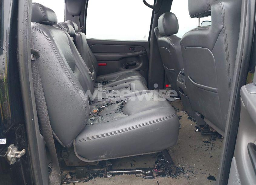 Photo 8 of 2006 Chevrolet Silverado 2500HD LT3 (VIN 1GCHK23D46F179933)