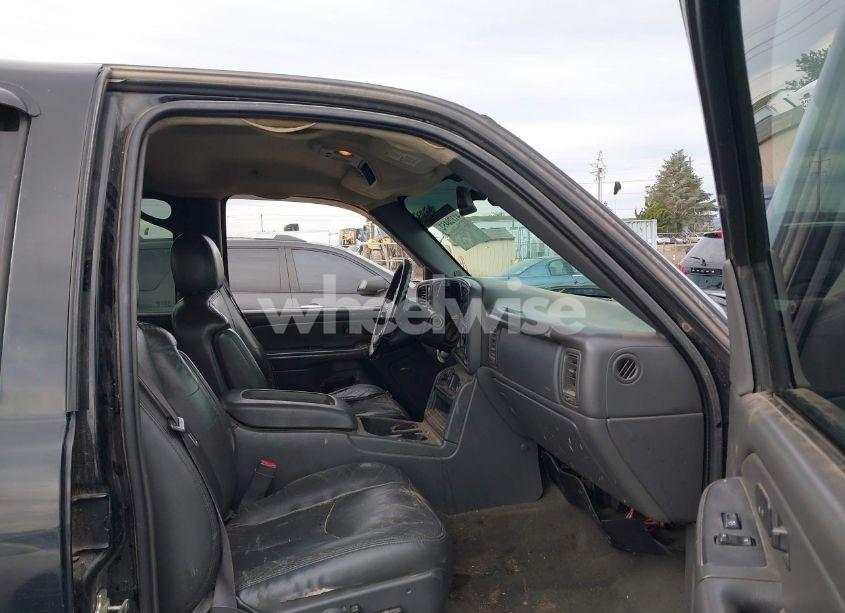 Photo 5 of 2006 Chevrolet Silverado 2500HD LT3 (VIN 1GCHK23D46F186400)