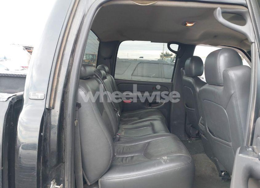 Photo 8 of 2006 Chevrolet Silverado 2500HD LT3 (VIN 1GCHK23D46F186400)