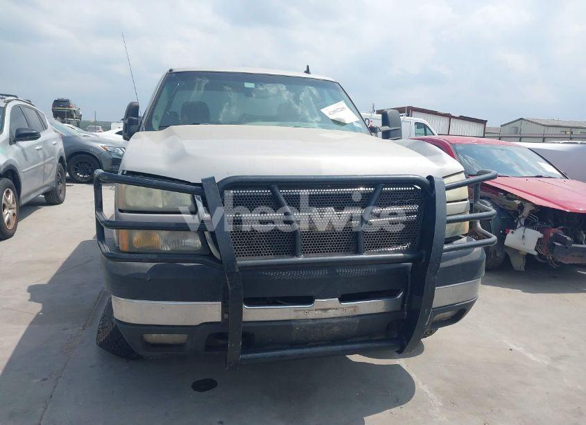 Photo 12 of 2006 Chevrolet Silverado 2500HD LT2 (VIN 1GCHK23D56F172506)