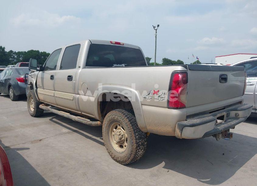 Photo 3 of 2006 Chevrolet Silverado 2500HD LT2 (VIN 1GCHK23D56F172506)
