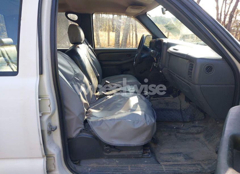 Photo 5 of 2007 Chevrolet Silverado K2500 HEAVY DUTY (VIN 1GCHK23D57F168067)