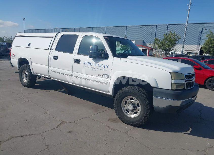 2006 Chevrolet Silverado 2500HD LT3 (VIN 1GCHK23D66F147100) main photo