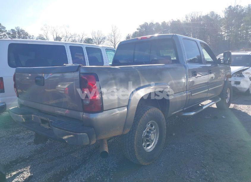 Photo 4 of 2006 Chevrolet Silverado 2500HD LT3 (VIN 1GCHK23D76F211225)