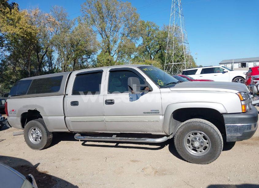 Photo 13 of 2006 Chevrolet Silverado 2500HD LT2 (VIN 1GCHK23D76F216750)