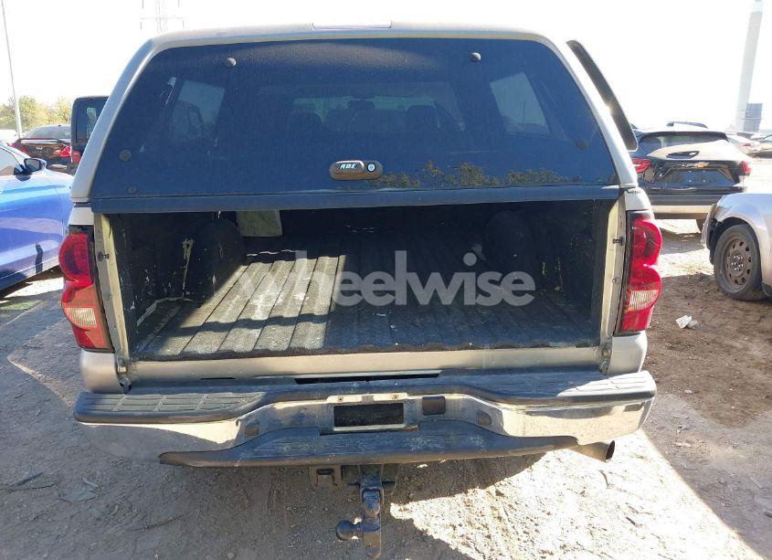 Photo 16 of 2006 Chevrolet Silverado 2500HD LT2 (VIN 1GCHK23D76F216750)