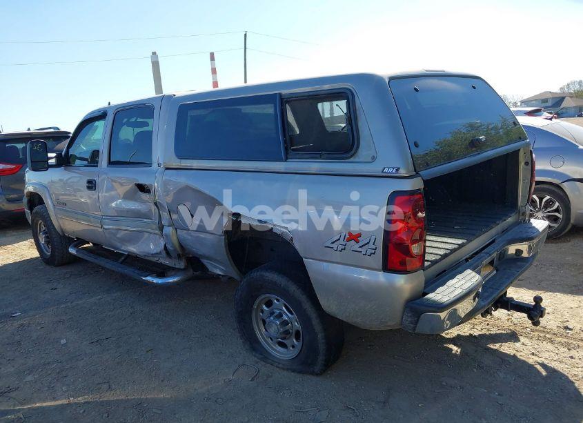 Photo 3 of 2006 Chevrolet Silverado 2500HD LT2 (VIN 1GCHK23D76F216750)