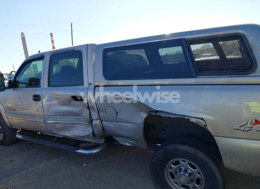 Photo 6 of 2006 Chevrolet Silverado 2500HD LT2 (VIN 1GCHK23D76F216750)
