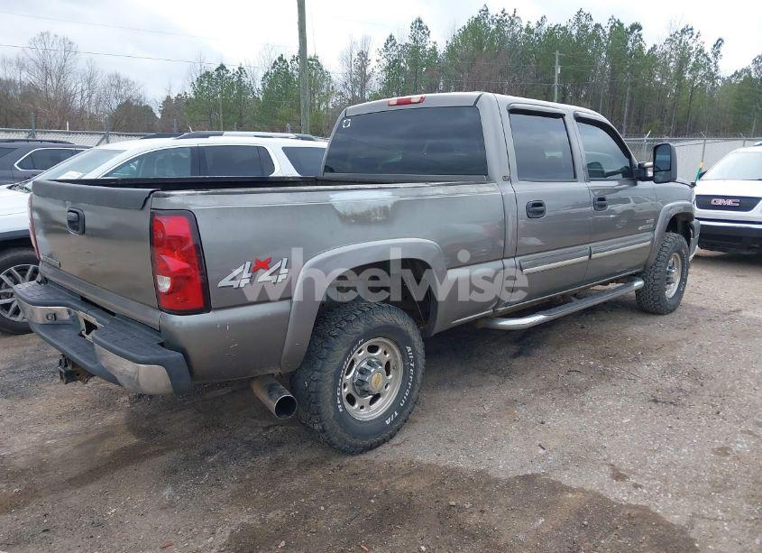Photo 4 of 2006 Chevrolet Silverado 2500HD LT3 (VIN 1GCHK23D86F140875)