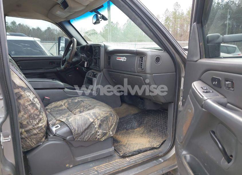 Photo 5 of 2006 Chevrolet Silverado 2500HD LT3 (VIN 1GCHK23D86F140875)