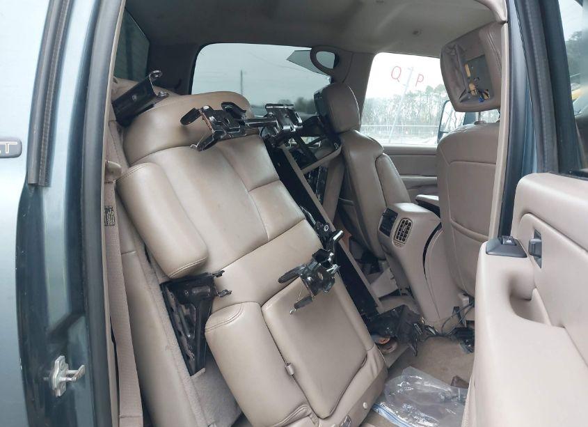 Photo 8 of 2007 Chevrolet Silverado 2500HD CLASSIC LT3 (VIN 1GCHK23D87F152140)