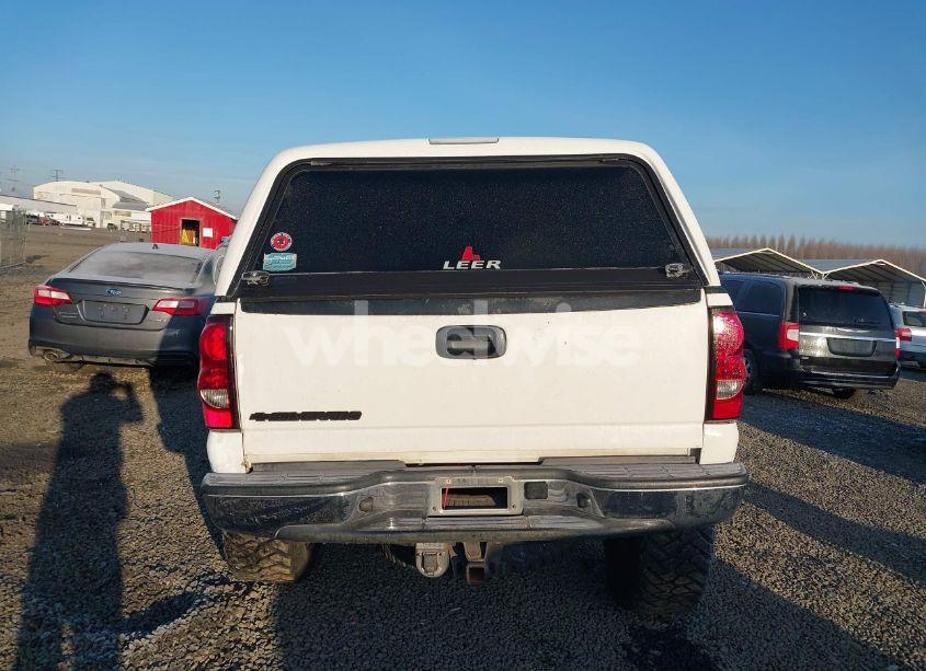 Photo 17 of 2006 Chevrolet Silverado 2500HD LT1 (VIN 1GCHK23D96F177403)