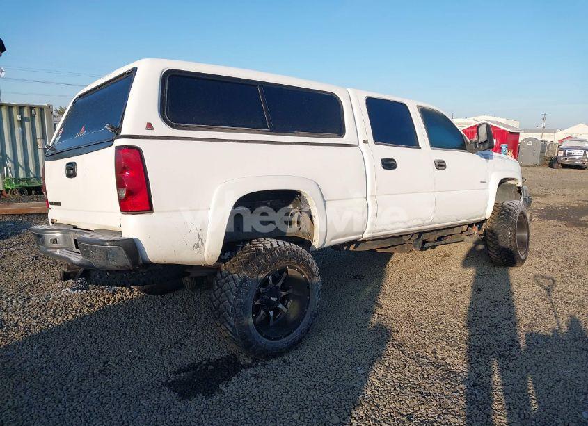 Photo 4 of 2006 Chevrolet Silverado 2500HD LT1 (VIN 1GCHK23D96F177403)