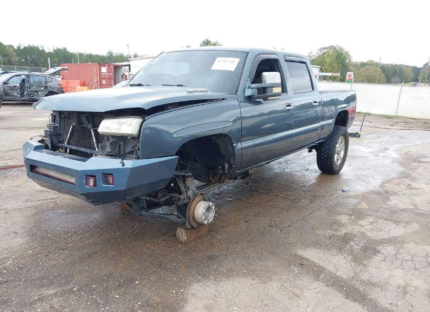 Photo 2 of 2007 Chevrolet Silverado 2500HD CLASSIC LT1 (VIN 1GCHK23D97F177287)