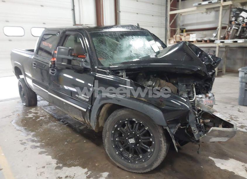 2006 Chevrolet Silverado 2500HD LT3 (VIN 1GCHK23DX6F210487) main photo
