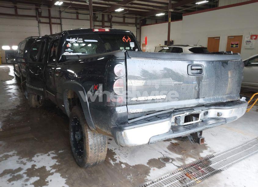 Photo 3 of 2006 Chevrolet Silverado 2500HD LT3 (VIN 1GCHK23DX6F210487)