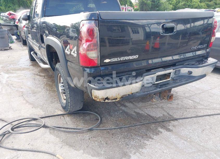 Photo 6 of 2005 Chevrolet Silverado 2500HD LT (VIN 1GCHK23G35F931582)