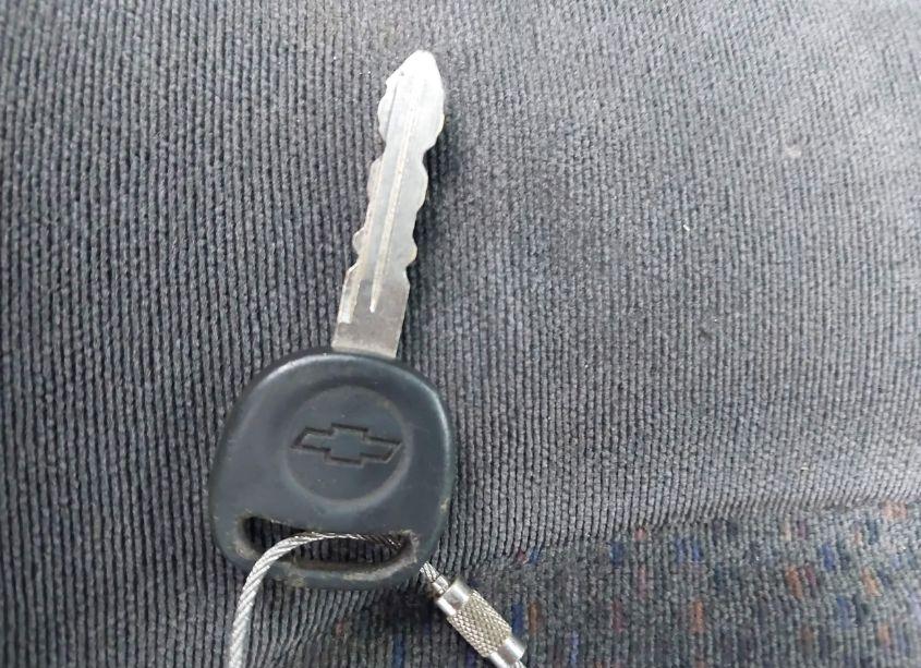 Photo 11 of 2002 Chevrolet Silverado 2500HD LS (VIN 1GCHK23G52F165625)