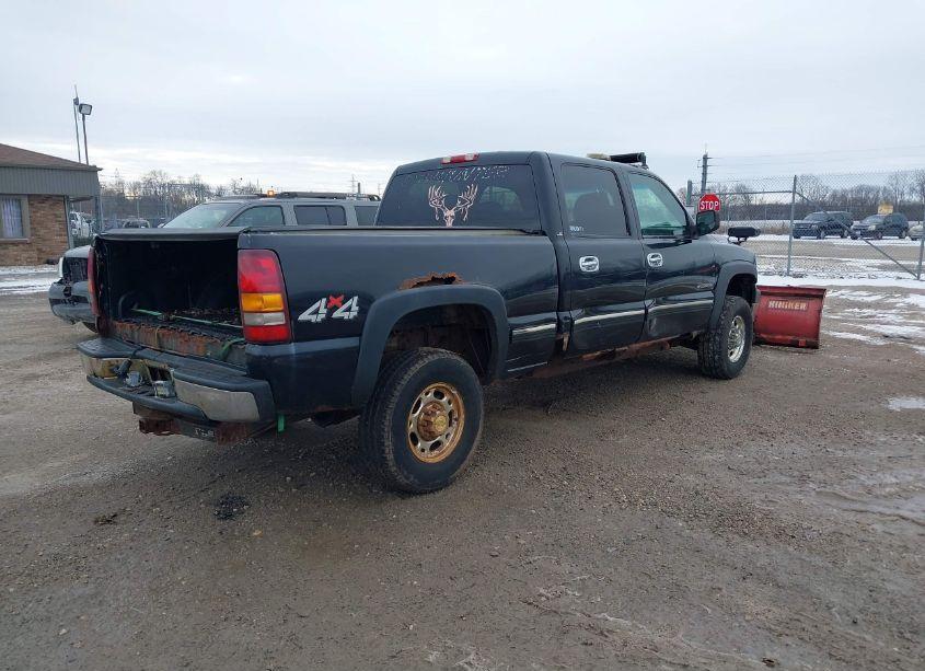 Photo 4 of 2002 Chevrolet Silverado 2500HD LS (VIN 1GCHK23G52F165625)