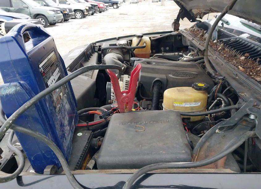 Photo 6 of 2002 Chevrolet Silverado 2500HD LS (VIN 1GCHK23G52F165625)