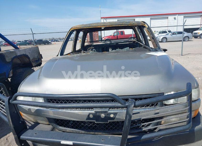 Photo 10 of 2002 Chevrolet Silverado 2500HD LT (VIN 1GCHK23G72F125157)