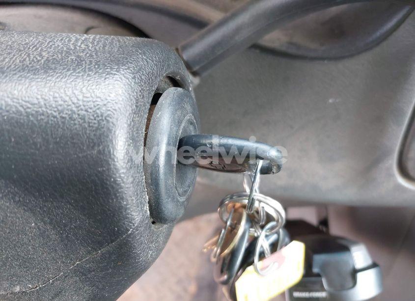 Photo 11 of 2004 Chevrolet Silverado 2500HD LS (VIN 1GCHK23G74F114579)