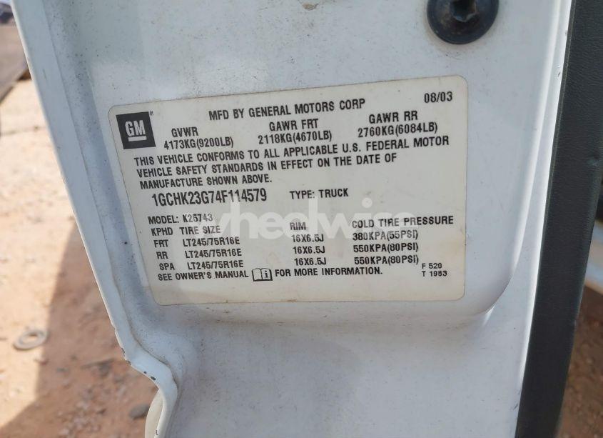 Photo 9 of 2004 Chevrolet Silverado 2500HD LS (VIN 1GCHK23G74F114579)