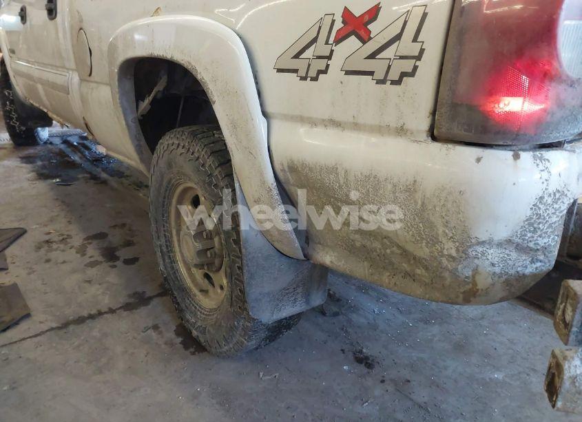 Photo 6 of 2003 Chevrolet Silverado 2500HD LS (VIN 1GCHK23G83F117215)