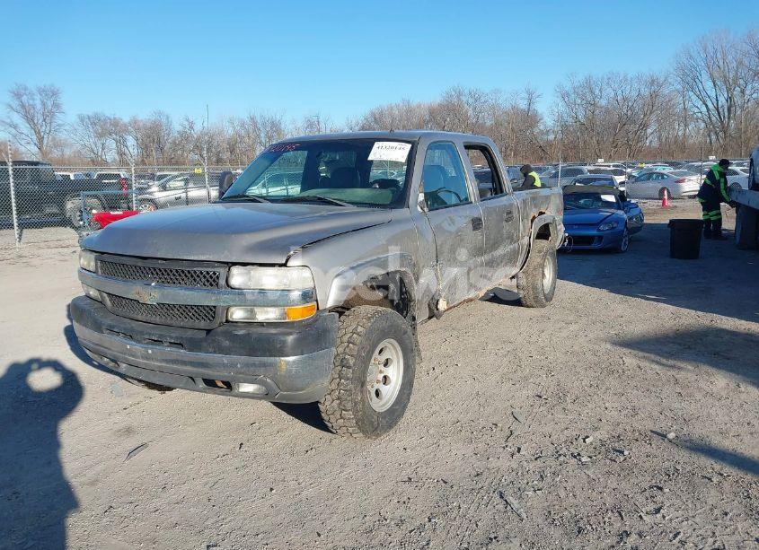 Photo 2 of 2001 Chevrolet Silverado 2500HD LT (VIN 1GCHK23G91F130620)