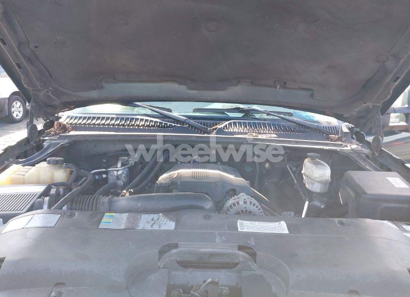 Photo 10 of 2003 Chevrolet Silverado 2500HD LT (VIN 1GCHK23G93F134296)