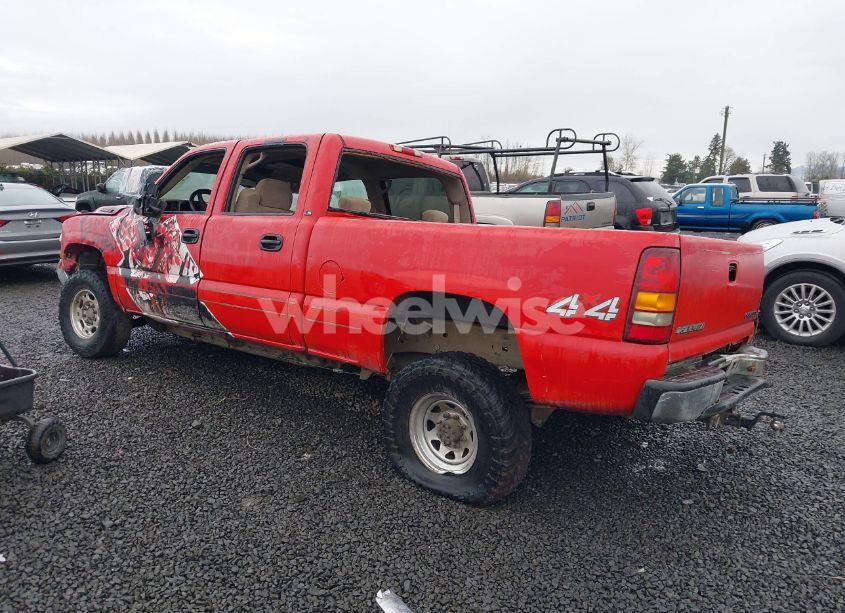 Photo 3 of 2002 Chevrolet Silverado 2500HD LS (VIN 1GCHK23GX2F159741)
