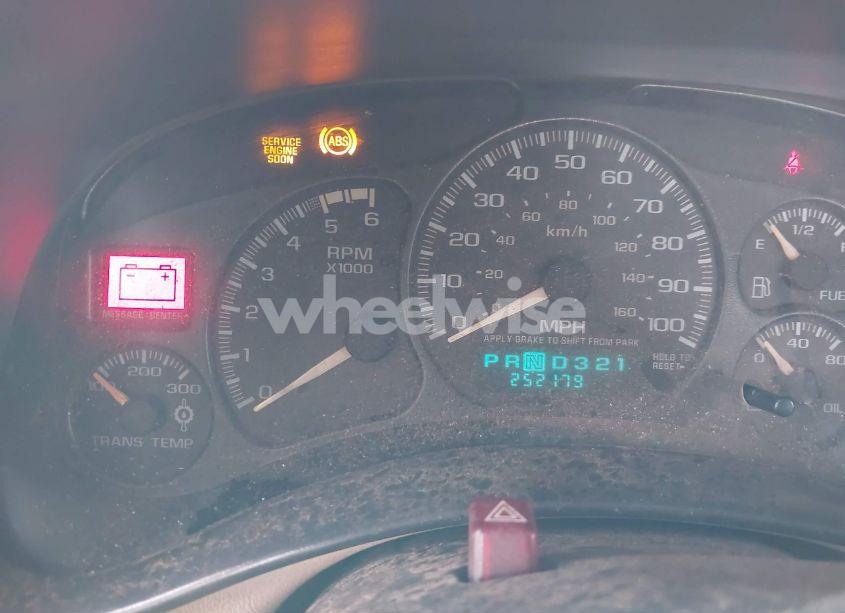 Photo 7 of 2002 Chevrolet Silverado 2500HD LS (VIN 1GCHK23GX2F159741)