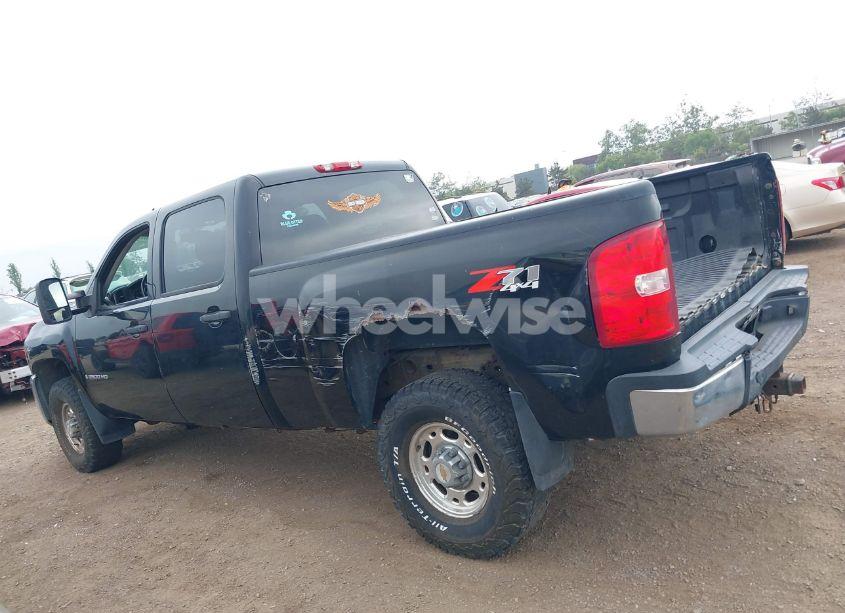 Photo 15 of 2007 Chevrolet Silverado 2500HD LT1/LT2/LTZ/WORK TRUCK (VIN 1GCHK23K07F507090)