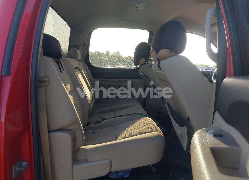 Photo 8 of 2008 Chevrolet Silverado 2500HD LT1 (VIN 1GCHK23K18F145661)