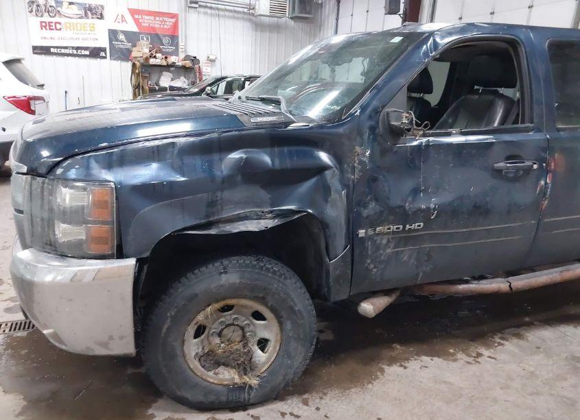 Photo 6 of 2007 Chevrolet Silverado 2500HD LTZ (VIN 1GCHK23K27F527065)