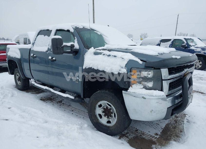 2007 Chevrolet Silverado 2500HD LT1 (VIN 1GCHK23K37F526264) main photo