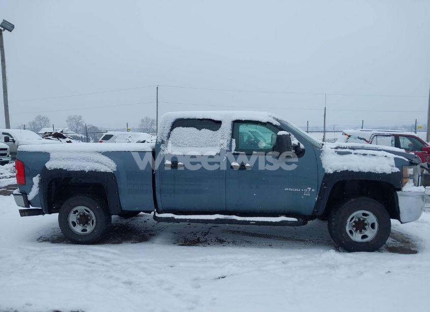 Photo 14 of 2007 Chevrolet Silverado 2500HD LT1 (VIN 1GCHK23K37F526264)