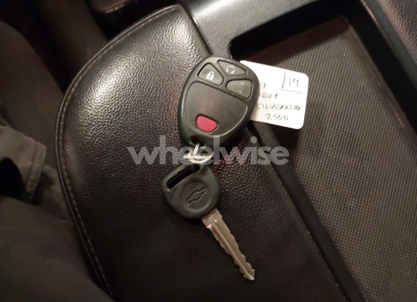 Photo 11 of 2007 Chevrolet Silverado 2500HD LT2 (VIN 1GCHK23K37F565114)