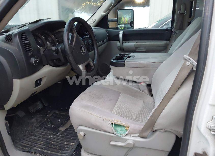 Photo 5 of 2007 Chevrolet Silverado 2500HD LT1 (VIN 1GCHK23K57F540988)