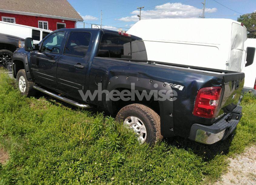 Photo 3 of 2008 Chevrolet Silverado 2500HD LT2 (VIN 1GCHK23K78F162092)
