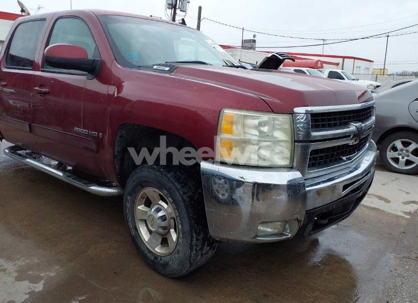 2008 Chevrolet Silverado 2500HD LTZ (VIN 1GCHK23KX8F205131) main photo