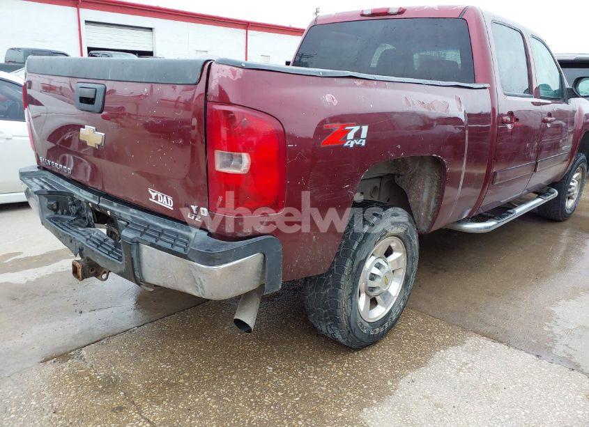 Photo 4 of 2008 Chevrolet Silverado 2500HD LTZ (VIN 1GCHK23KX8F205131)