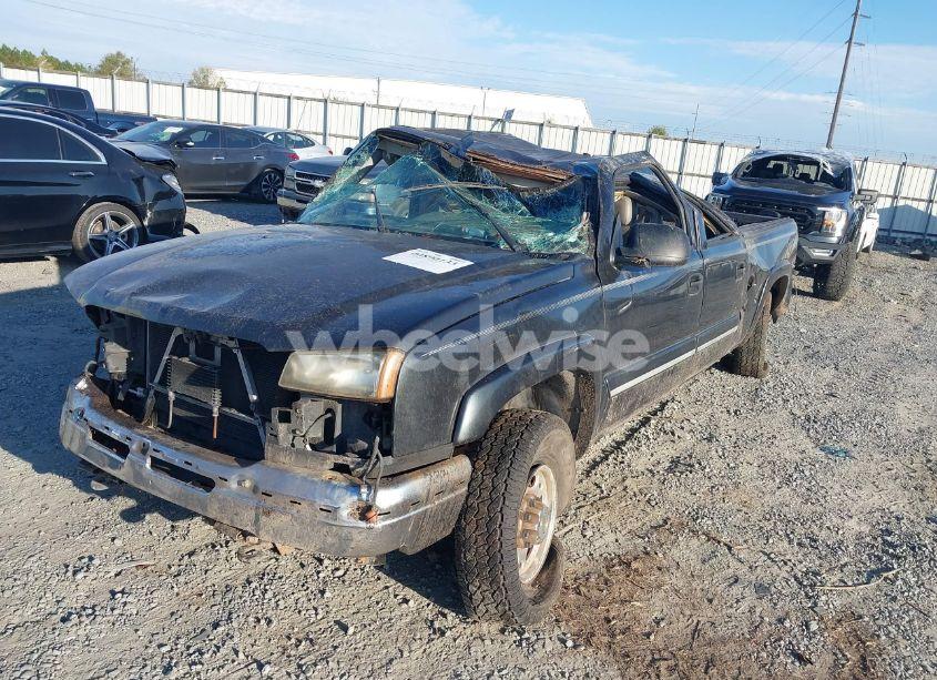 Photo 12 of 2004 Chevrolet Silverado 2500HD LS (VIN 1GCHK23U04F235055)
