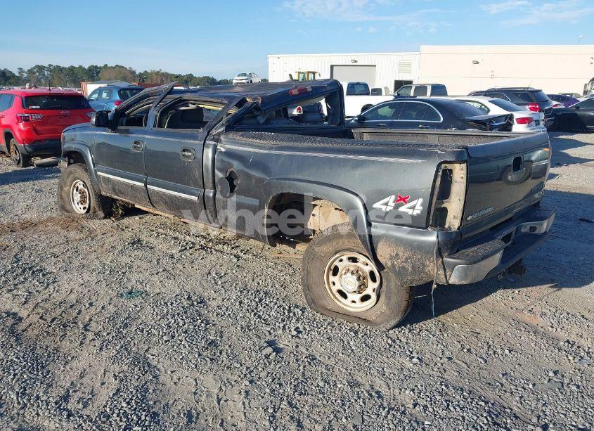 Photo 3 of 2004 Chevrolet Silverado 2500HD LS (VIN 1GCHK23U04F235055)
