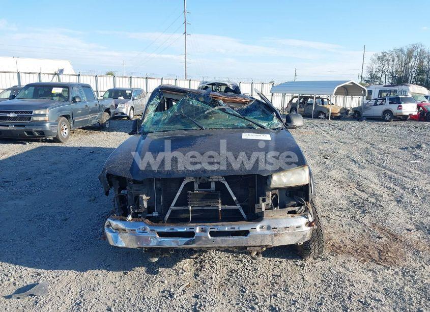 Photo 6 of 2004 Chevrolet Silverado 2500HD LS (VIN 1GCHK23U04F235055)