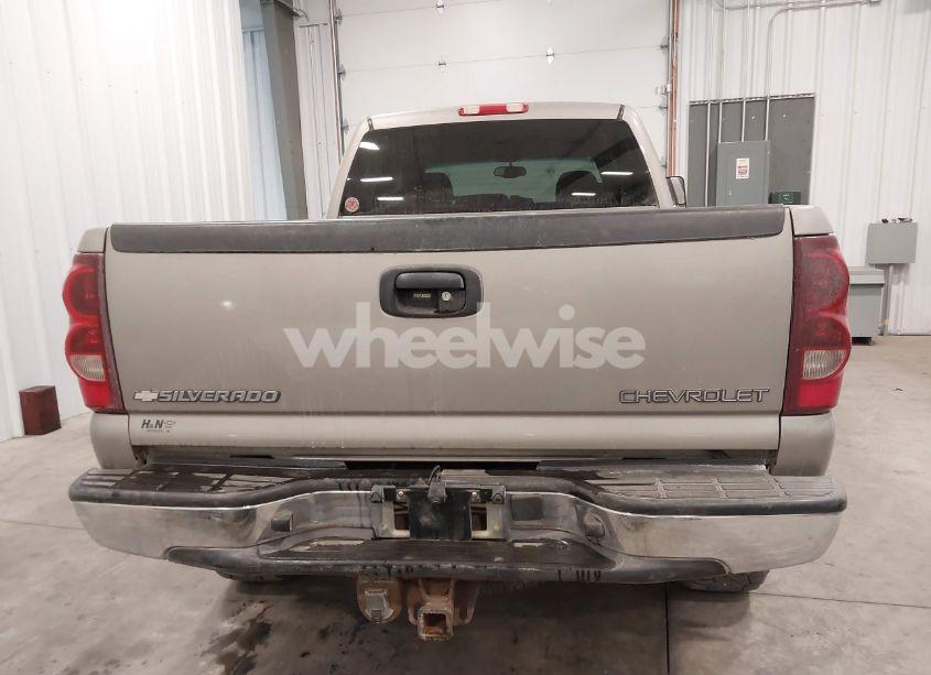 Photo 16 of 2003 Chevrolet Silverado 2500HD LS (VIN 1GCHK23U13F164494)